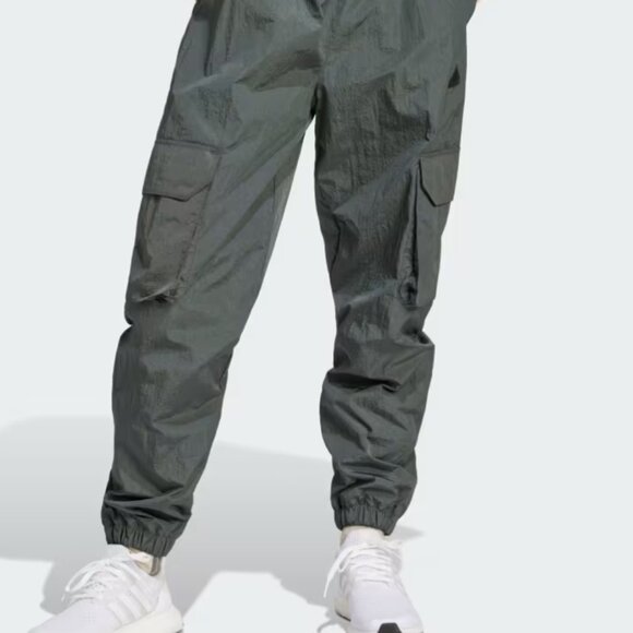 NWT Adidas City Escape Cargo Pants Size Small - Picture 1 of 16